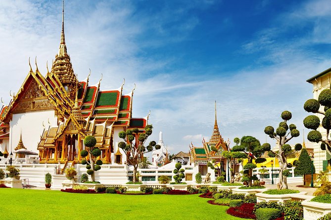 Guided Tour of Grand Palace & Emerald Buddha Temple in Bangkok - Dress code that prevents delays (and protects your trip mood)