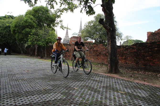 Half-Day Ayutthaya City Cultural Bike Tour - Wat Lokayasutharam: Temple Ruins That Give You Texture and Scale