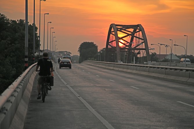Half-Day Ayutthaya Sunset Bicycle Excursion - Thai dinner at a local restaurant: included, with room for alcohol