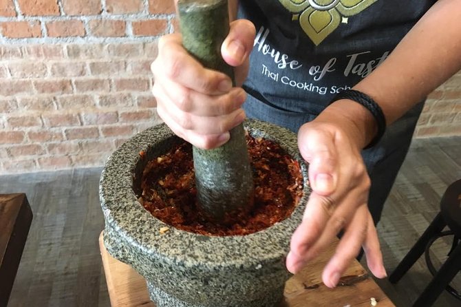 Hands on Thai Cooking Class and Market Tour - Curry Paste from Scratch and the Chef’s Step-by-Step Teaching