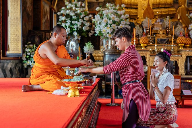Highlights & Hidden Gems With Locals: Best of Bangkok Private Tour - Wang Lang Market: where Bangkok feels like daily life