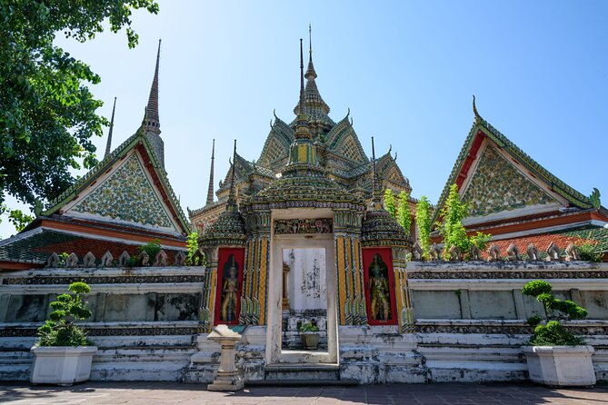 Highlights of Bangkok (Private Day Trip) - Stop 3: Wat Pho and the Thai Traditional Massage School