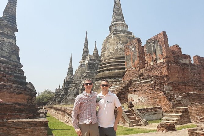 Historic City of Ayutthaya Full Day Private Tour from Bangkok - Bang Pa In Palace and the giant bronze Buddha stop