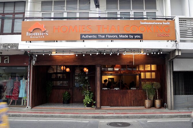 Homies Thai Cooking Experience - Hands-on cooking with the Homies team: what you will actually learn