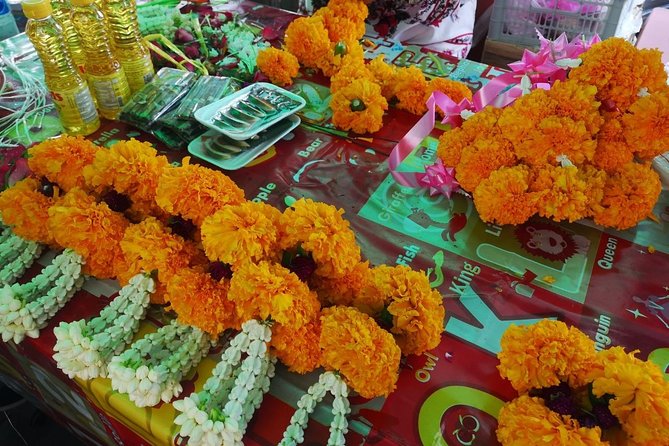In and around Bangkok Private Tour Guide with Custom Experience - Golden Mount (Wat Saket) and a viewpoint break when Bangkok heat hits
