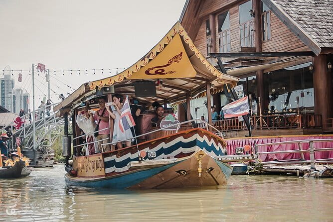 Leam Chabang Port to Bangkok Customized Cultural Exploration Tour - Wat Traimit Golden Buddha: The 5.5-Ton Wow Moment