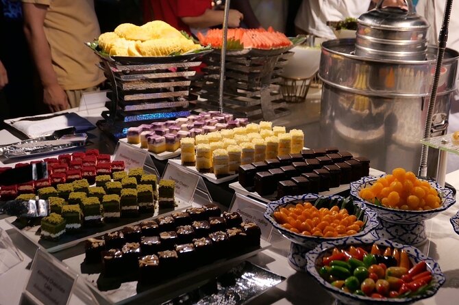 Luxury Dinner Cruise with Guide and Transfer (Opt. Executive Van) - Candlelit dining, buffet realities, and live music atmosphere