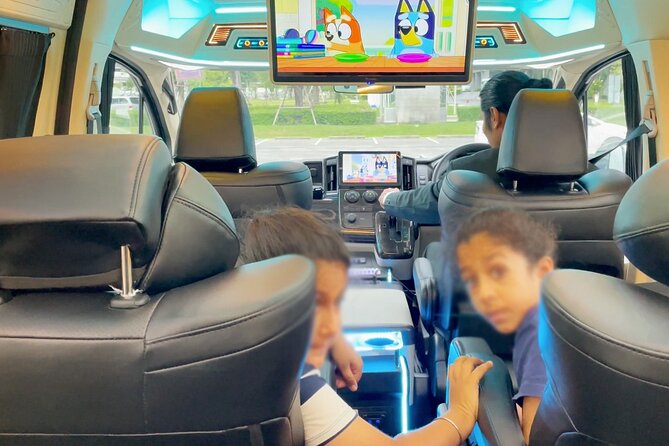 Luxury Transfers, Bangkok Airport ⇄ Hotel - Price and Value: $130.21 for Up to 7 People