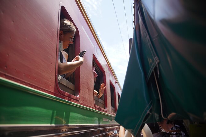 Maeklong Railway Market and Floating Market - Price and value: why $32.55 feels reasonable