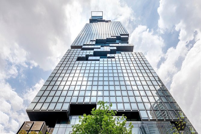 Mahanakhon SKY WALK Ticket with Pick-up - Bangkok's Highest Observation Deck - Crowds, Limited Seating, and How to Still Enjoy It
