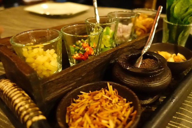 Manohra 5-Star Luxury Dinner Cruise with Pre-Canapés in Bangkok - Who should book this Manohra cruise (and who should skip it)