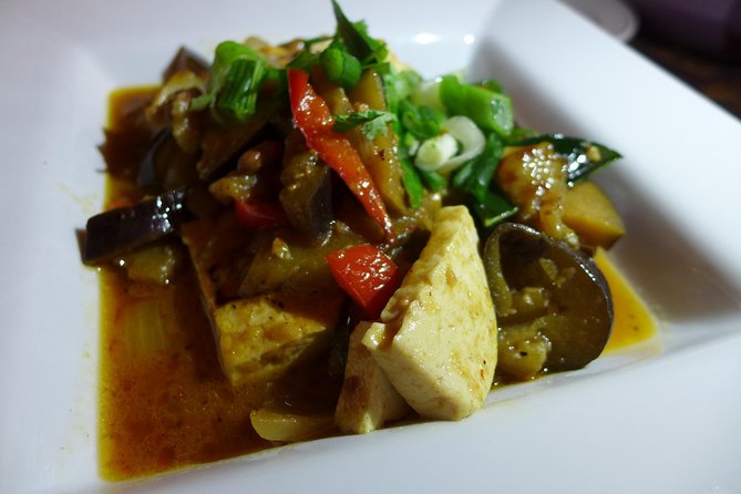 May Kaidee Thai Cooking Class at Bangkok with Pickup - Vegan and Vegetarian Thai Cooking, Plus Meat if You Want It