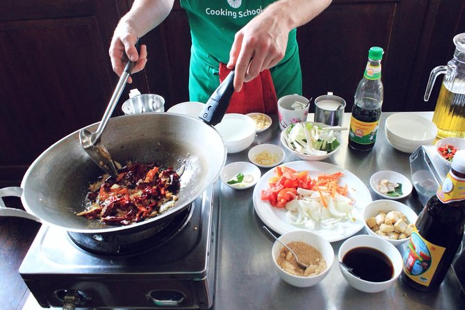 May Kaidee Thai Cooking Class at Bangkok with Pickup - What You’ll Cook: Soups, Curries, Stir Fries (and More)