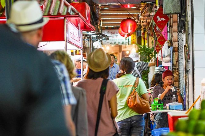 Night Street Food Tour of Bangkok's Chinatown - Walking pace and timing: what you’ll feel during the 3 hours