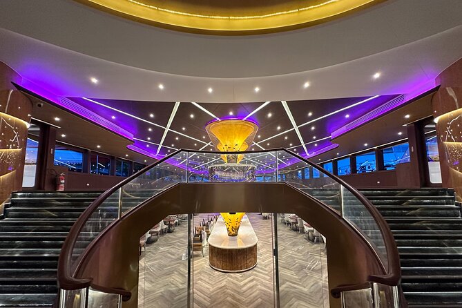 Opulence Buffet Dinner Cruise & Cultural Show - The dinner buffet: what the meal is like on board