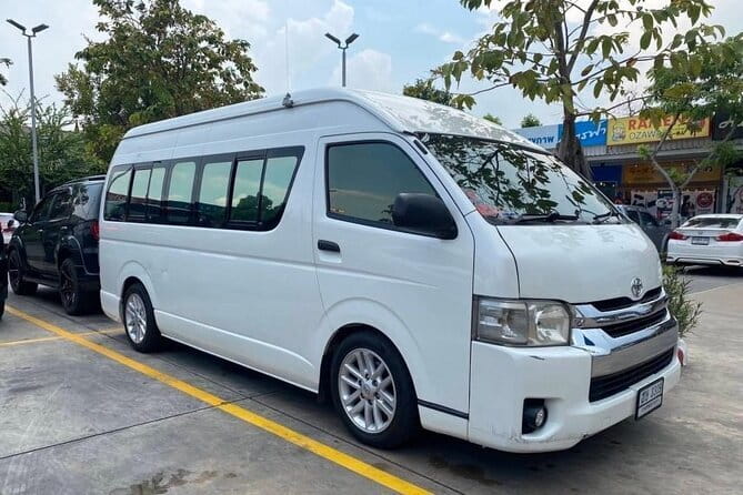 Pattaya Private transfer from/to Hotel in Bangkok - What the ride feels like in the car