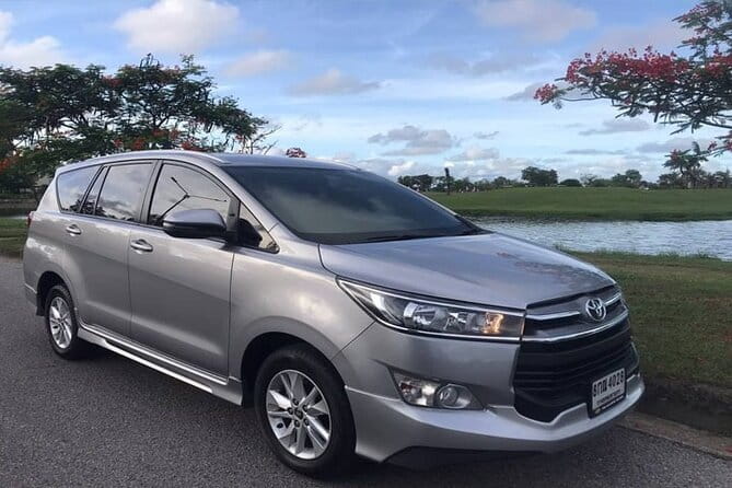 Pattaya Private transfer from/to Hotel in Bangkok - Meeting your driver and getting going fast