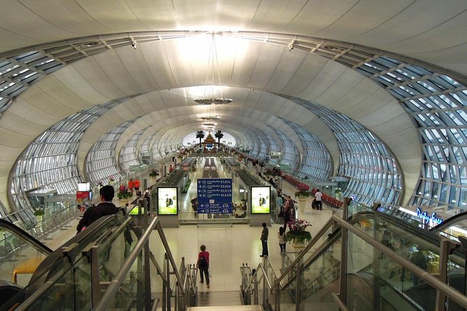 Priority Fast Track Entry at Bangkok Airport with Guide - Lounge Access and Departure Comfort, When Time Is Tight
