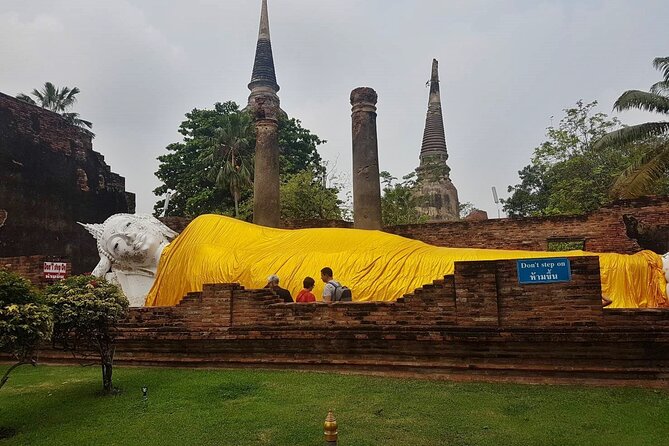 PRIVATE Ayutthaya + SUNSET Boat Tour + Light up The NIGHT - Stop by Stop in Ayutthaya: What Each Place Adds