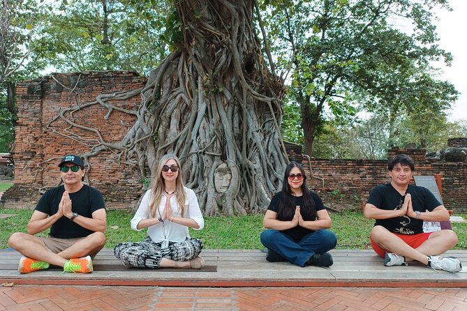 PRIVATE Ayutthaya + SUNSET Boat Tour + Light up The NIGHT - Comfort and Transport: Why a Private Van Makes a Difference