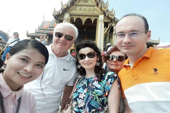 Private Bangkok Grand Palace Full-Day City sightseeing Tour - Hotel Pickup, Timing, and the Heat Game