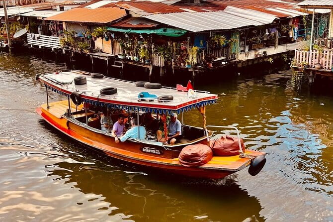 Private Boat Relax and Explore Bangkok’s Canals - Why a Private Khlong Ride Feels Better Than Regular Bangkok Sightseeing