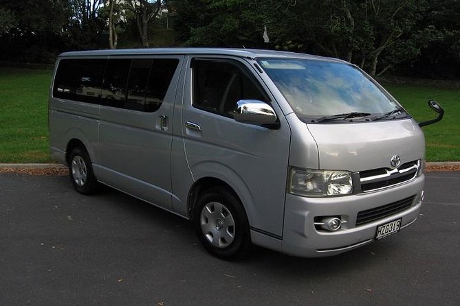Private Departure Transfer: From Bangkok Hotel to Bangkok Airports - Vehicle Comfort and Luggage Help That Actually Matters