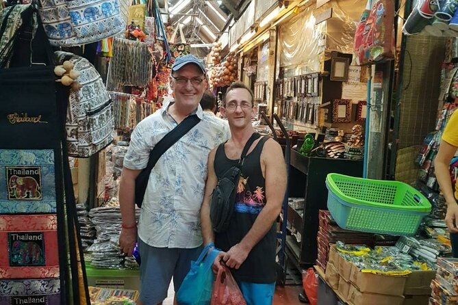 Private Exclusive Guided Chatuchak Weekend Market Shopping Tour - Haggle smarter: inspection tips that save you from regret