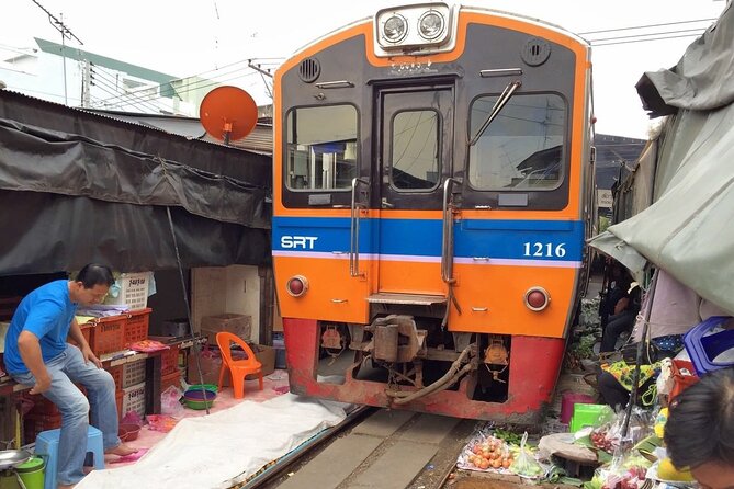 Private Maeklong Railway Market and Amphawa Day Tour from Bangkok - What to Bring for Mae Klong and Amphawa (So You Enjoy the Moments)