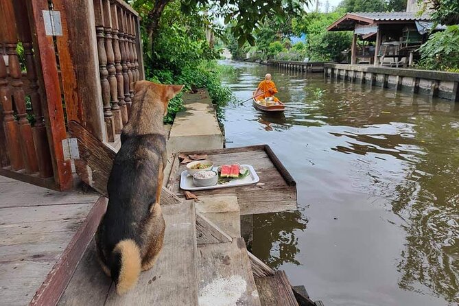 Private Mysterious Bangkok & Grand Palace, Tuk Tuk, Boat & Lunch - Wat Phra Chetuphon (Wat Pho) reclining Buddha stop, and what to budget