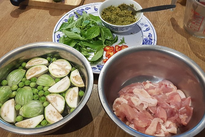 Private Thai Home Cooking Lesson (since 2004) - Bangkok with a home-kitchen mindset