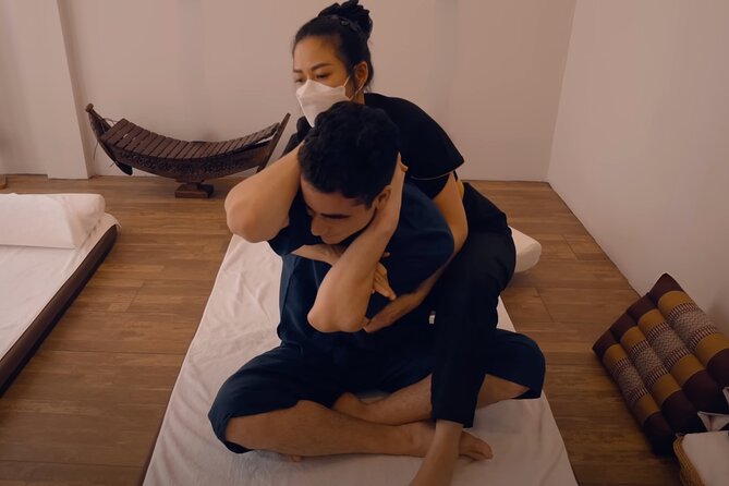 Private Thai Warrior Massage Experience - The full 90 minutes: what happens from welcome tea to the last bite