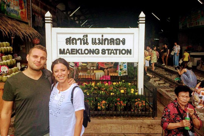 Private Tour: Amphawa Floating Market & Maeklong Railway Market - Wat Bang Kung Banyan Tree Temple and Its Unusual Animal Spot