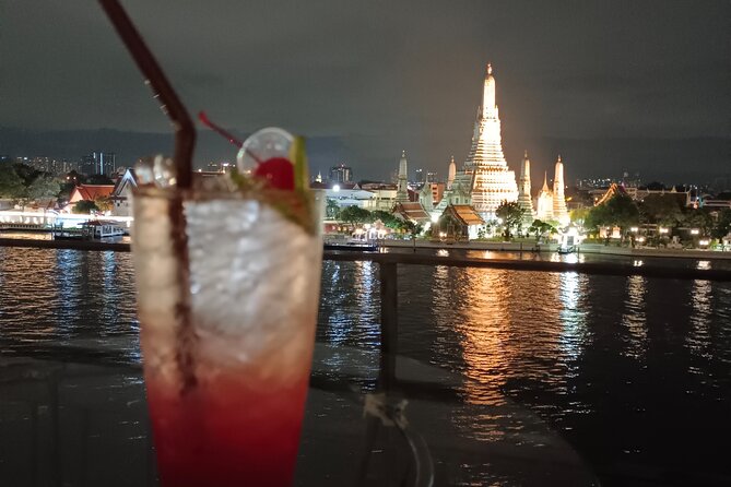 Private Tour : Bangkok Night Private Tuk Tuk Tour and Street food - The Grand Palace Photo Moment and a Shortcut Into Rattanakosin