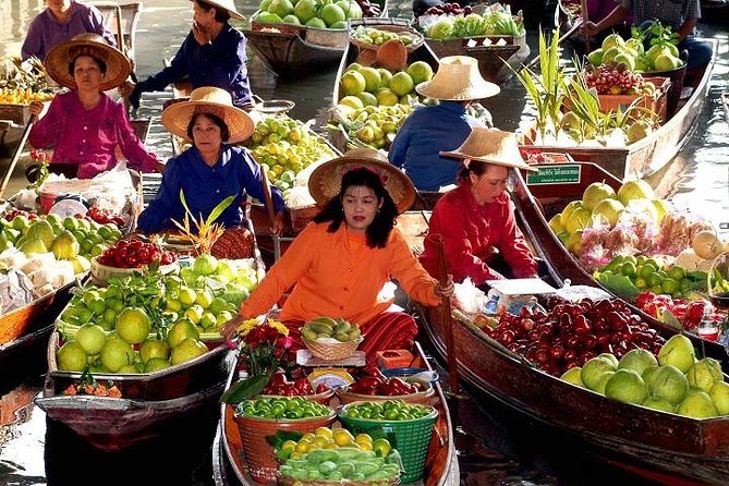 Private Tour: Floating Market and Maeklong Tour from Bangkok - Damnoen Saduak Floating Market by Long-Tail Boat: What to Do There