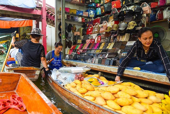 Private Tour: Floating Markets of Damnoen Saduak Cruise Day Trip from Bangkok - How the private guide shapes the whole day