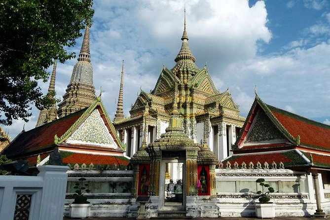 Private Tour: The Best of Bangkok Temples - Half Day - Wat Benchamabophit, the Marble Temple in white Carrara