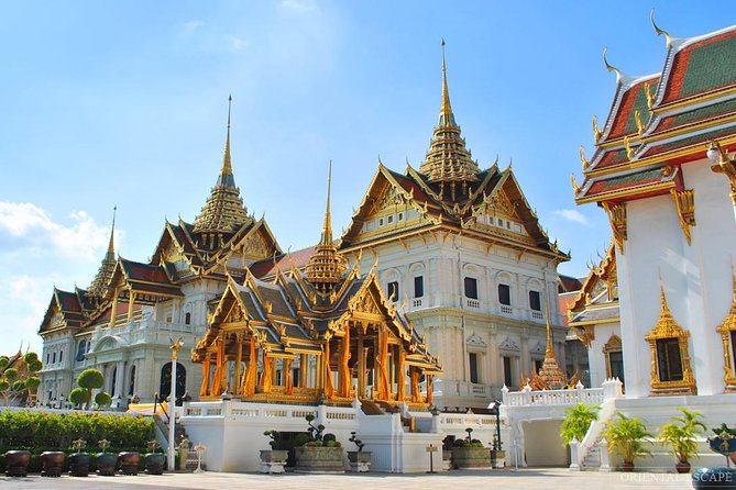 Private Tour: The Best of Bangkok Temples - Half Day - What to wear and how to get the most from three temple stops
