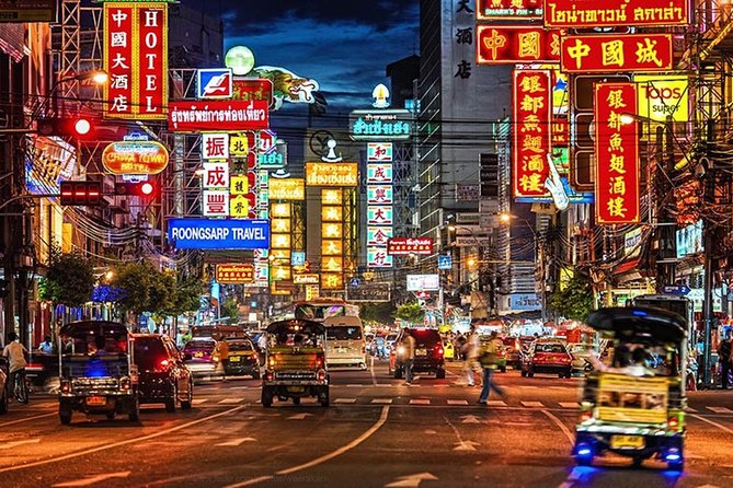 Private Tour: The Best of Bangkok Temples - Half Day - Wat Pho: reclining Buddha and Thai massage roots