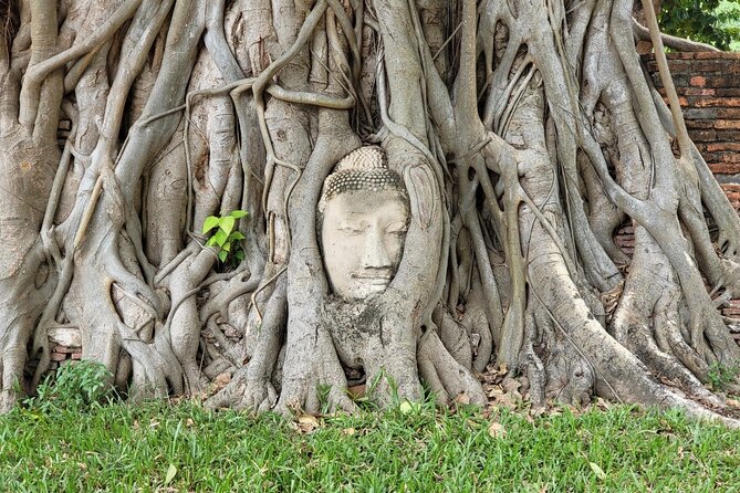Private Tour to Ayutthaya, World Heritage Site with Boat Tour - Wat Yai Chai Mongkhon, the first temple that sets the tone