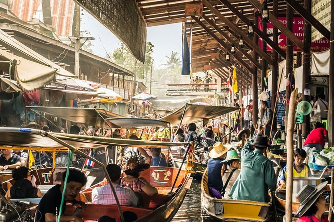 Private Tour to Damnoen Saduak Floating Market from Bangkok - The long-tail speed boat ride: scenic, quick, and part of the story