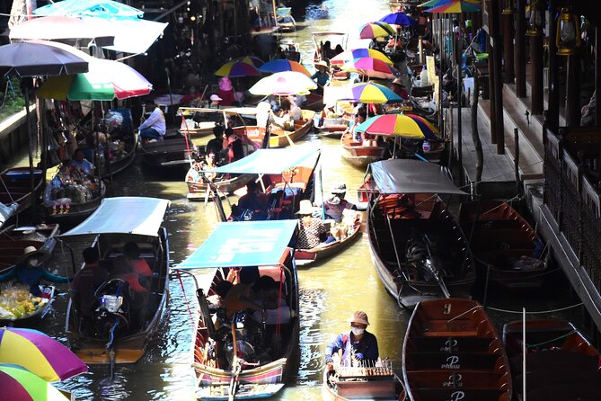 Private Tour to Maeklong Railway Market and Floating Market - What to do during your hour at the railway market
