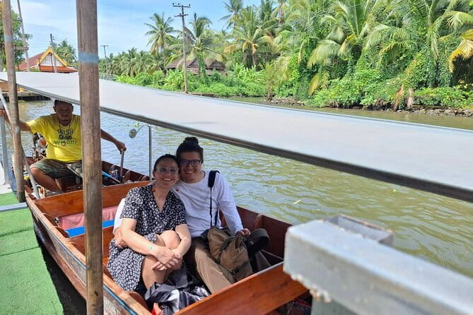 Private Tour to Maeklong Train Market and Floating Market - Damnoen Saduak Market: Understanding the Land Market Side