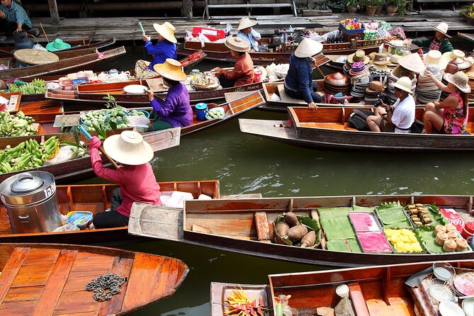 Private Tour to Railway Market and Damnoen Saduak Floating Market - Getting There: 7 AM vs 9 AM Pickup and Why Timing Matters