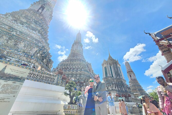 Private tour to Wat Pho,Wat Arun, Canal Tour,Flower Market - FAQ