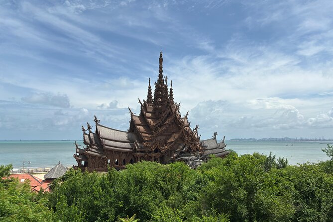 Private Transfer Between Bangkok and Pattaya by Comfortable SUV - Private SUV Transfer Bangkok to Pattaya: What You’re Actually Buying