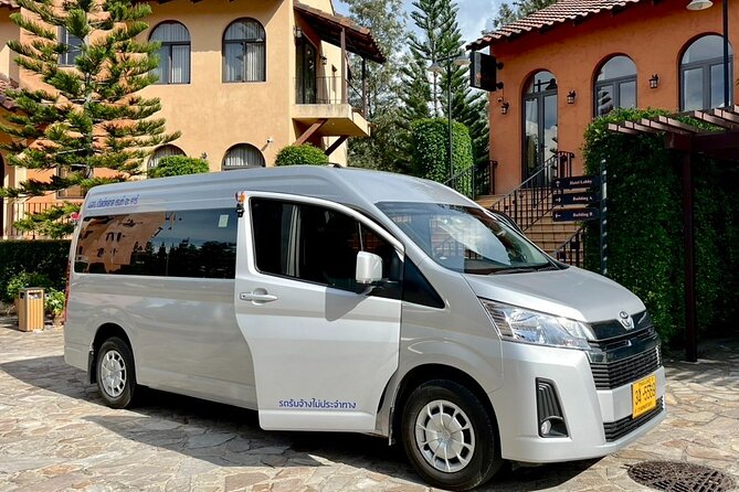 Private Transfer from Hotel to Bangkok Airport incl. tollway - The van experience: comfort, water, and that just-right quiet