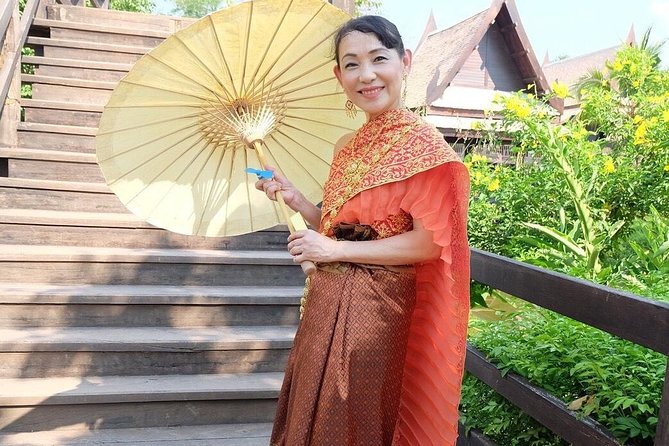 Proposals in Thai Costume with Photoshoot - Price and Value: What You Are Paying for at $399 Per Person