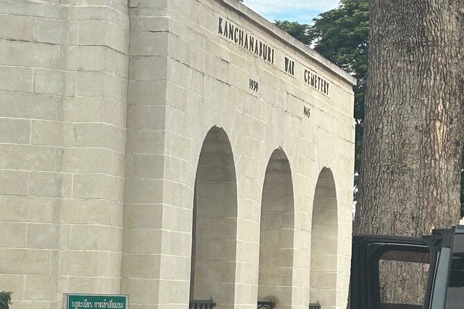 River kwai & Kanchanaburi Day Tour From Bangkok - Stop 4: Kanchanaburi War Cemetery, honoring Allied prisoners