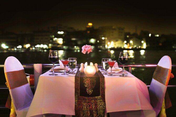 River Star Princess Dinner Cruise: Bangkok Chao Phraya River - Buffet Dinner on Board: Thai and International Food Without the Guesswork